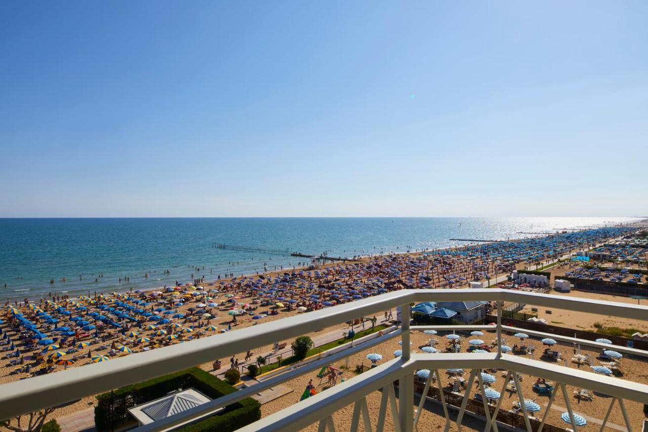 Ruhl Beach Hotel & Suites ليدو دي يسولو المظهر الخارجي الصورة