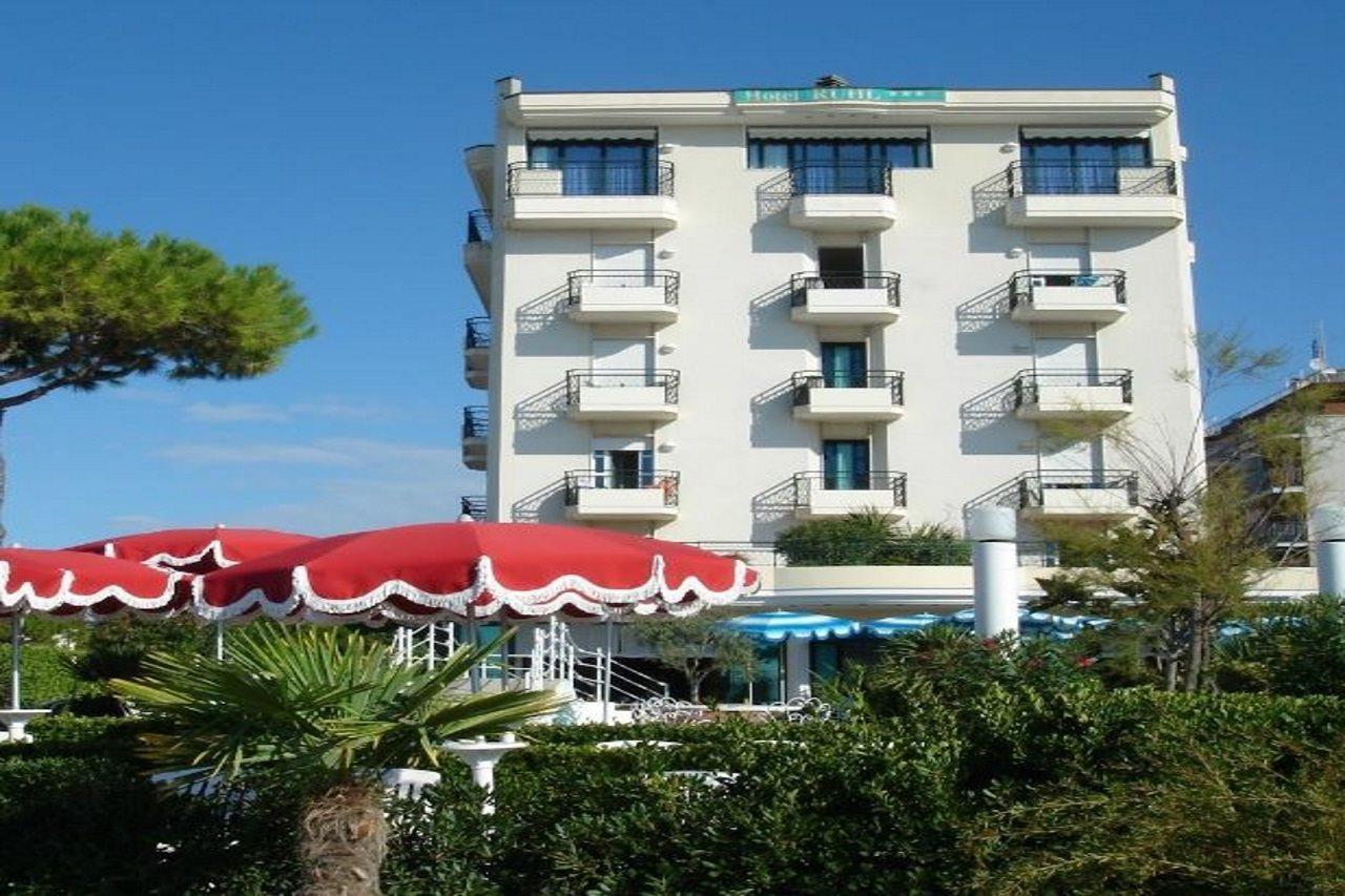 Ruhl Beach Hotel & Suites ليدو دي يسولو المظهر الخارجي الصورة