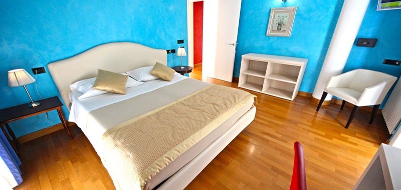 Ruhl Beach Hotel & Suites ليدو دي يسولو المظهر الخارجي الصورة