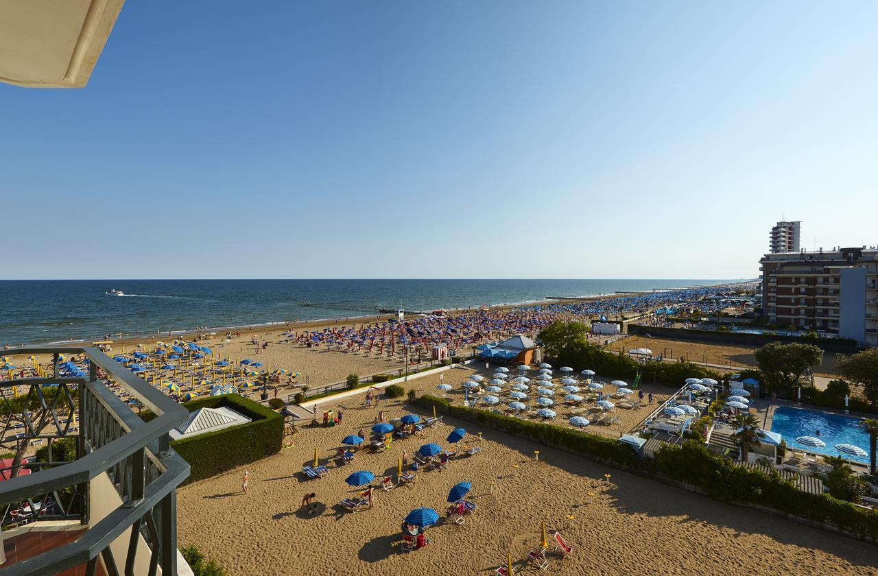 Ruhl Beach Hotel & Suites ليدو دي يسولو المظهر الخارجي الصورة
